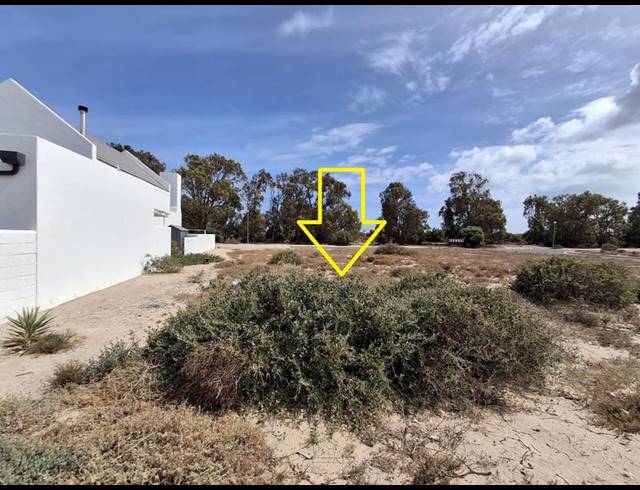 LAND FOR SALE IN BRITANNIA BAY